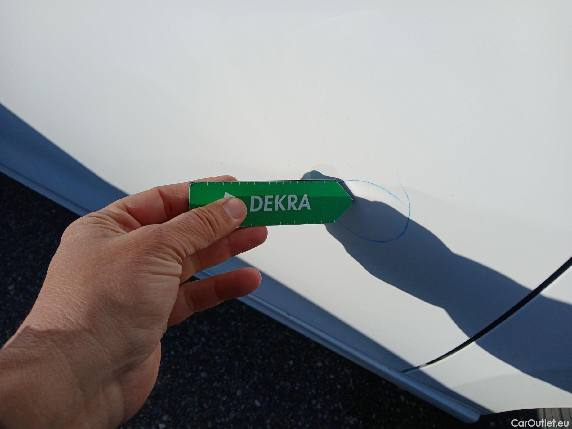  Opel  Corsa OPEL  1.2T XHL 74kW (100CV) Elegance #13