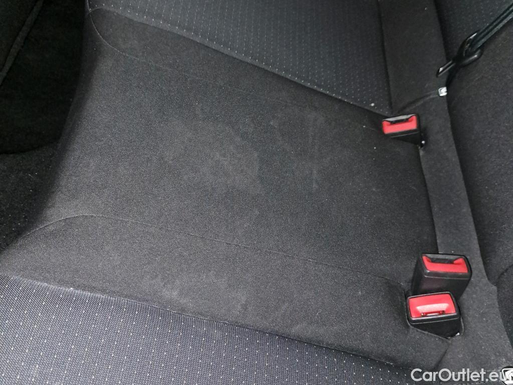  Seat  Arona SEAT  / 2017 / 5P / todoterreno 1.0 TSI 81kW (110CV) Style Plus (AC) #8