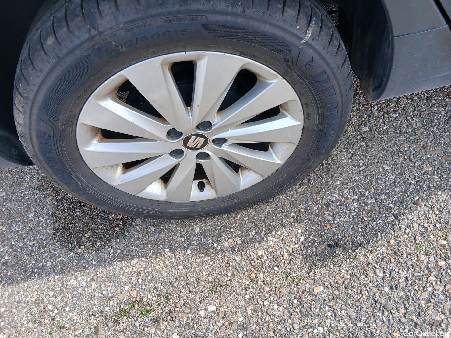  Seat  Arona SEAT  / 2017 / 5P / todoterreno 1.0 TSI 70kW (95CV) Style Ecomotive #21