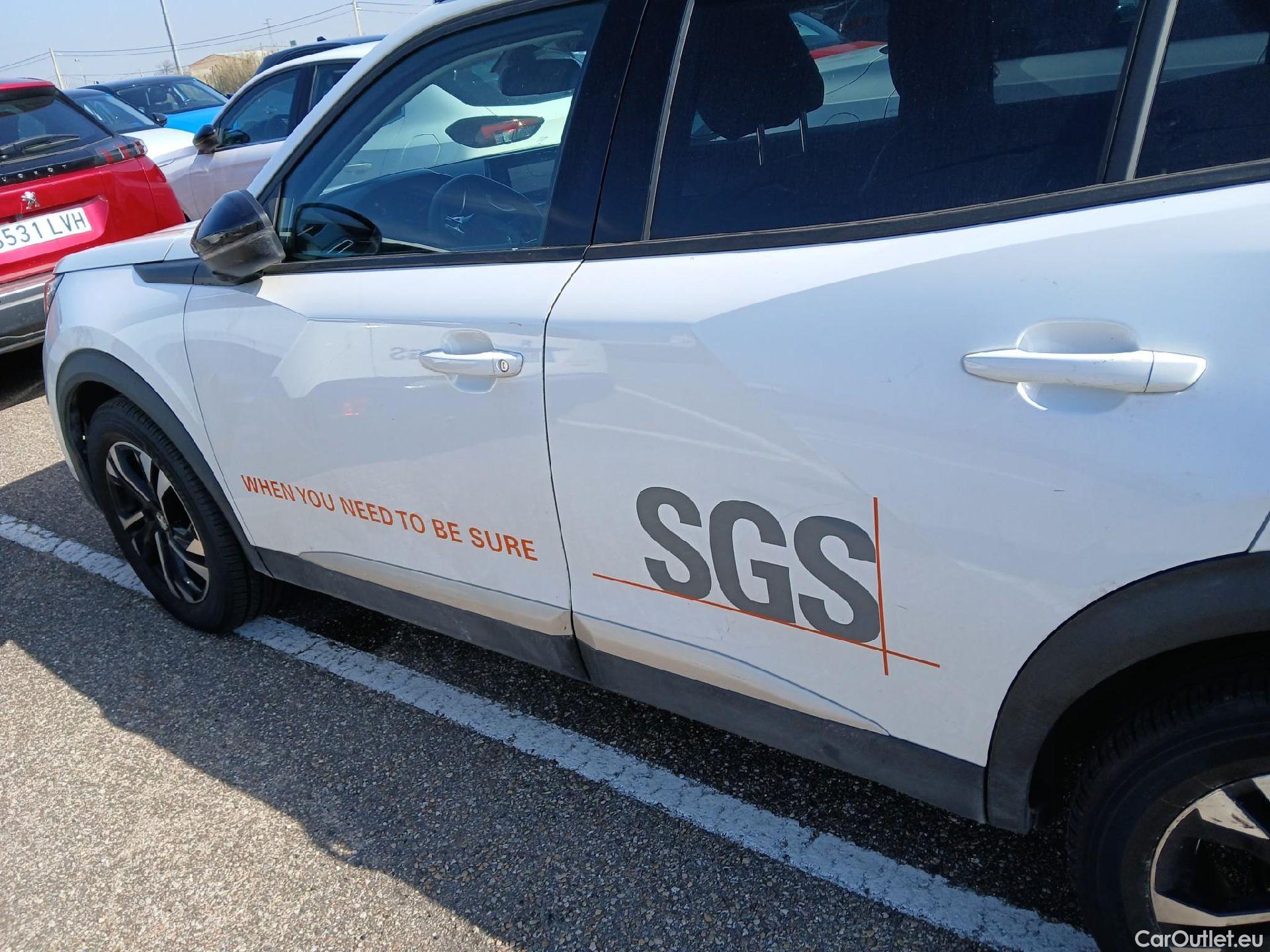  Peugeot  2008 PEUGEOT  / 2019 / 5P / todoterreno Allure BlueHDI 81kW (110CV) #5