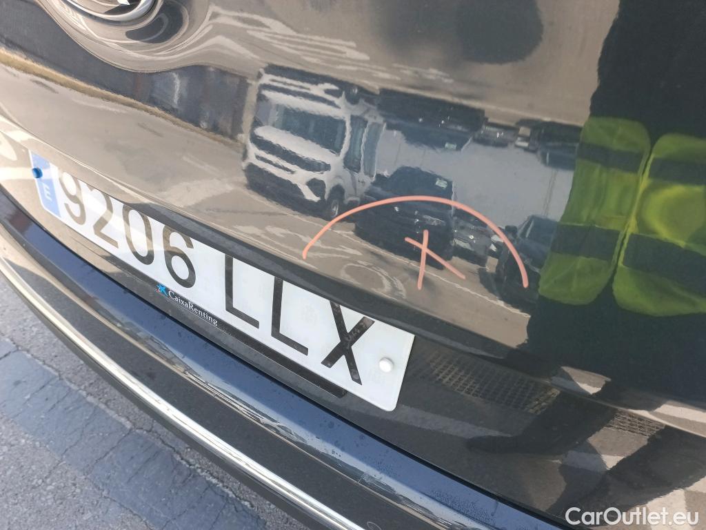  KIA  Sportage KIA  1.6MHEV Drive 100kW(136CV) 4x2(Crist Tintados)(CX) #24