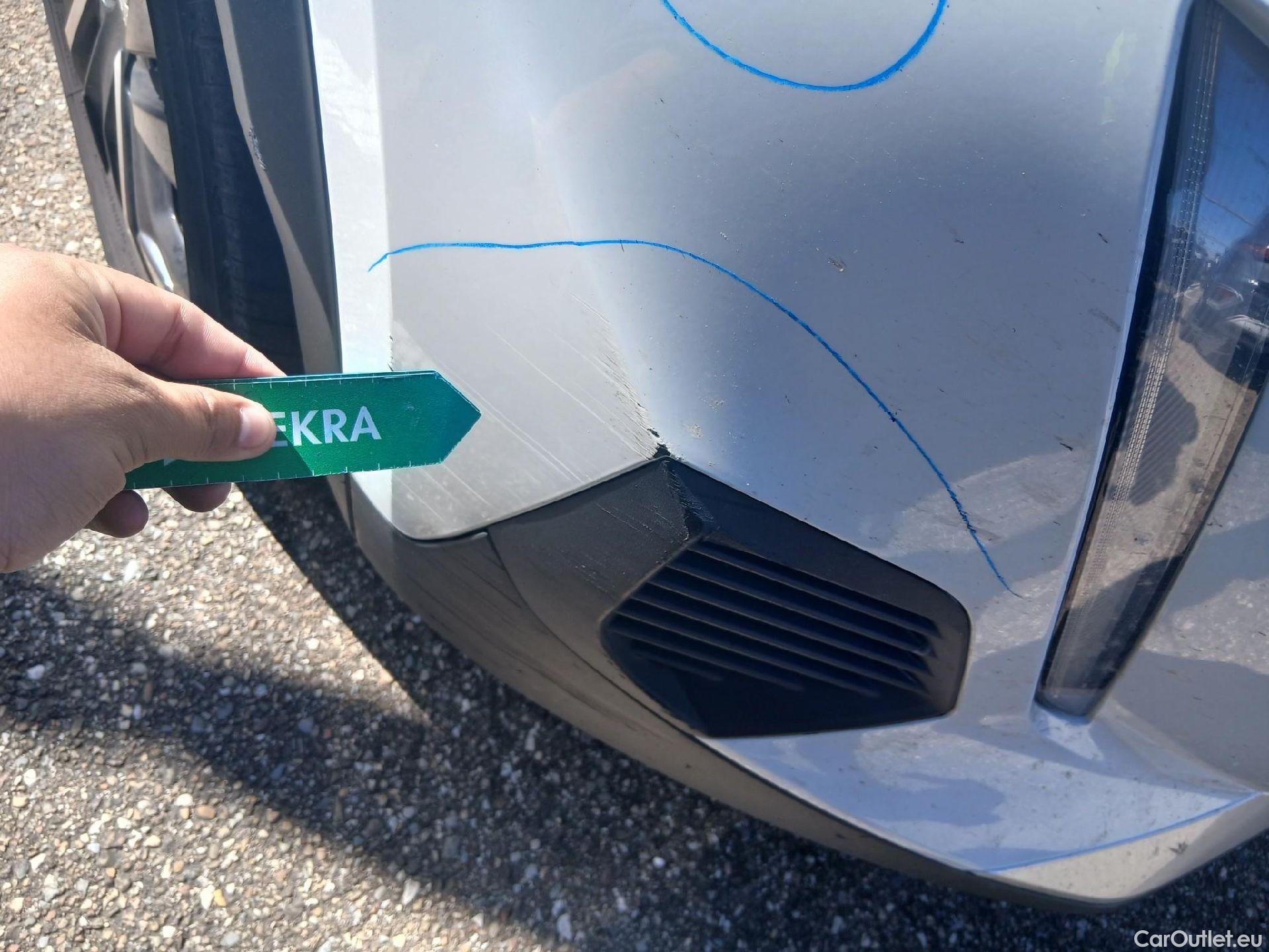  Peugeot  2008 PEUGEOT  / 2019 / 5P / todoterreno Allure BlueHDI 81kW (110CV) #6