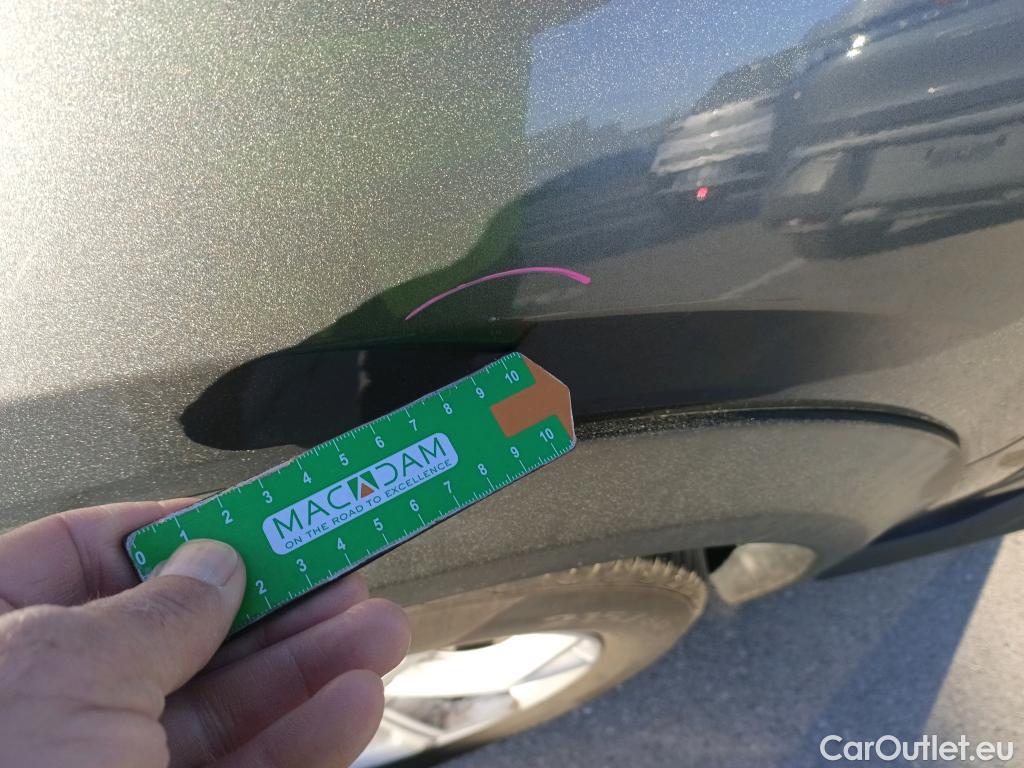  Nissan  Juke NISSAN  / 2019 / 5P / crossover DIG-T 84 kW (114 CV) DCT 7 V N-Connecta (AC2) #20