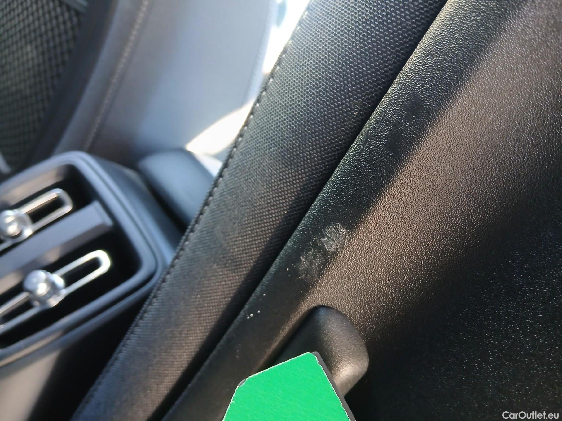  Volvo  XC 40 VOLVO XC40 / 2017 / 5P / todoterreno 1.5 T4 Twin Recharge Inscription Ex Auto #36