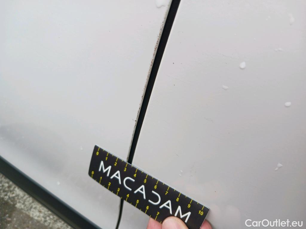  Peugeot  2008 PEUGEOT  / 2019 / 5P / todoterreno Active Pack BlueHDI 81kW (110CV) #7