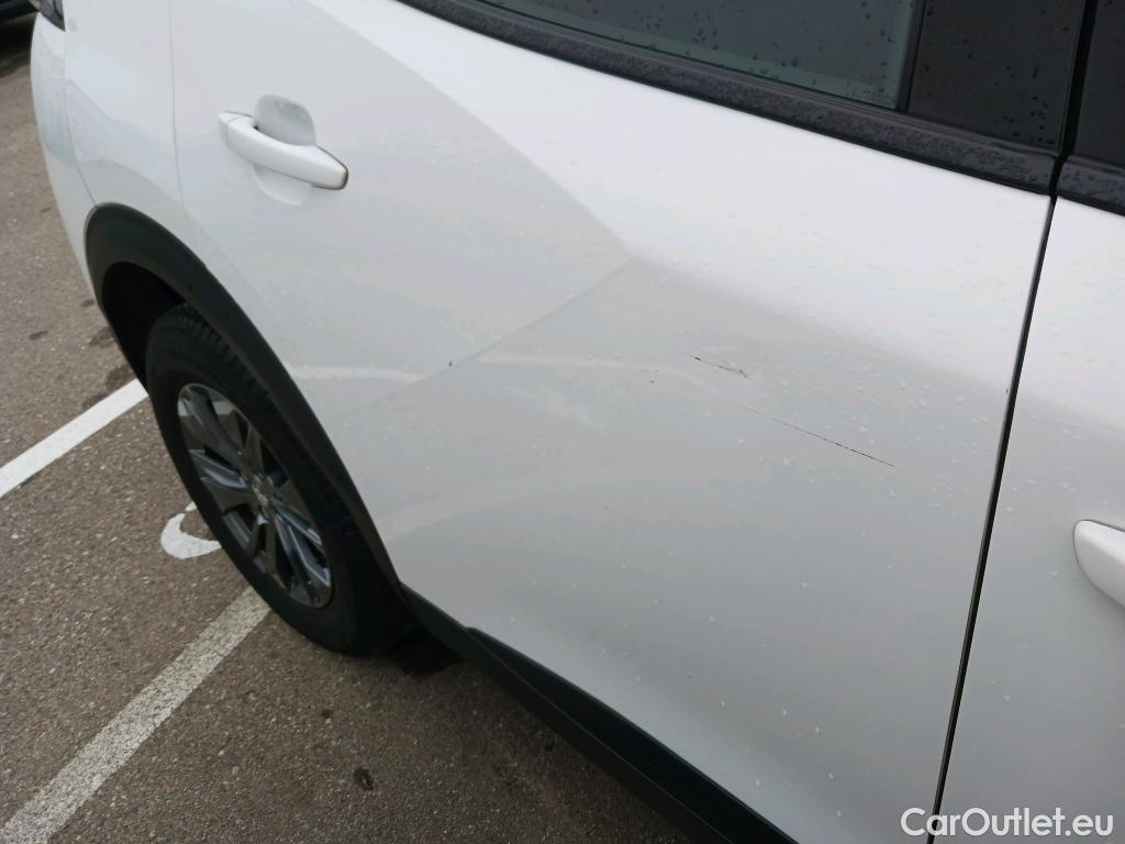  Peugeot  2008 PEUGEOT  / 2019 / 5P / todoterreno Active Pack BlueHDI 81kW (110CV) #3