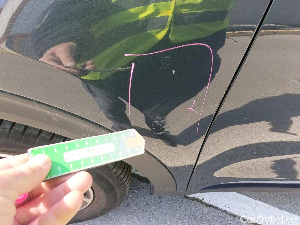  KIA  Sportage KIA  1.6MHEV Drive 100kW(136CV) 4x2(Crist Tintados)(CX) #12