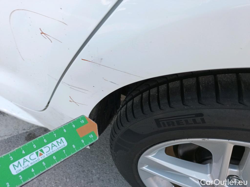  Toyota  Corolla TOYOTA  / 2019 / 5P / familiar 1.8 125H ACTIVE TECH E-CVT TOU SPORT #2