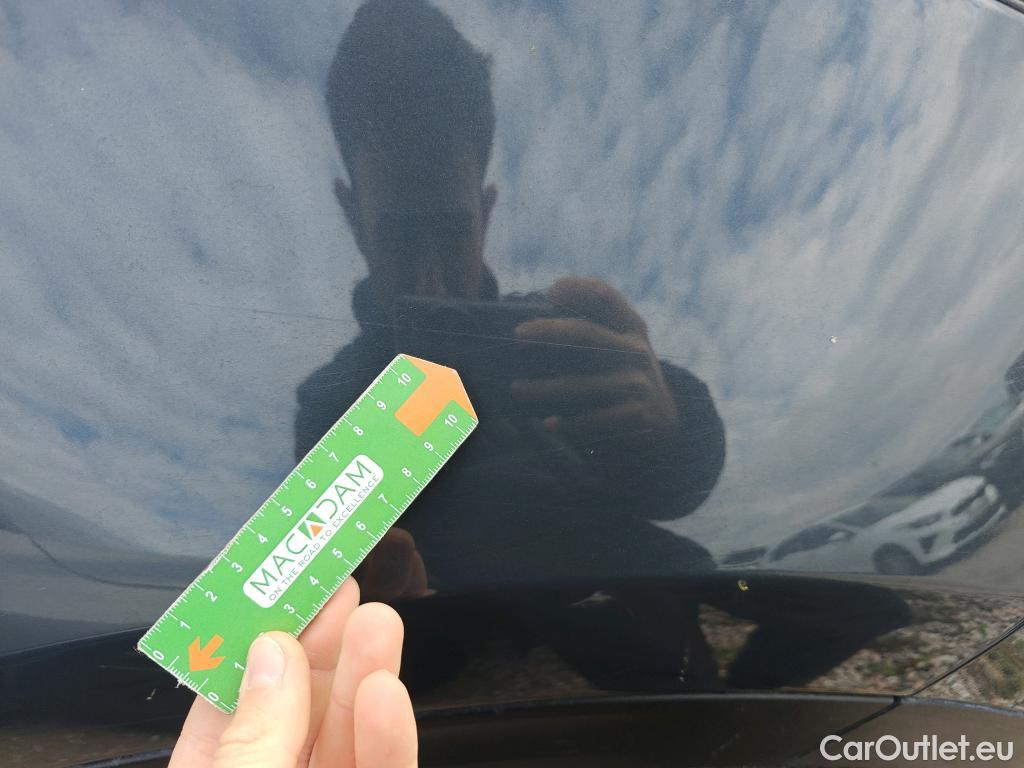  KIA  Sportage KIA  1.6MHEV Drive 100kW(136CV) 4x2(Crist Tintados)(CX) #63