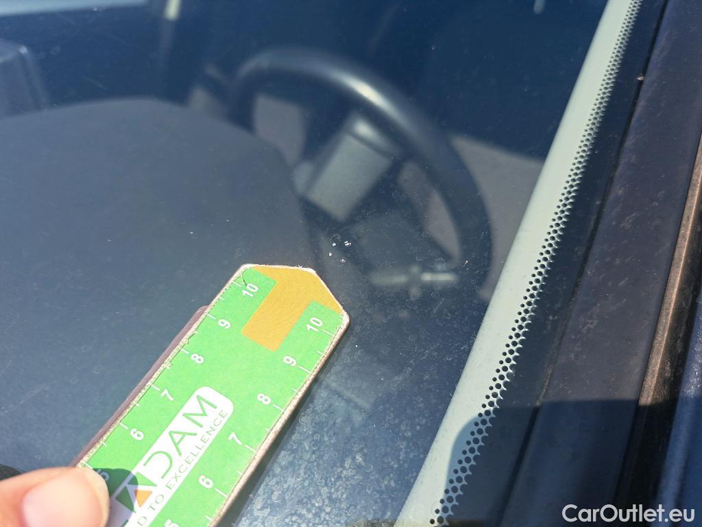  Toyota  RAV4 TOYOTA  / 2018 / 5P / todoterreno 2.5l 220H Advance #1