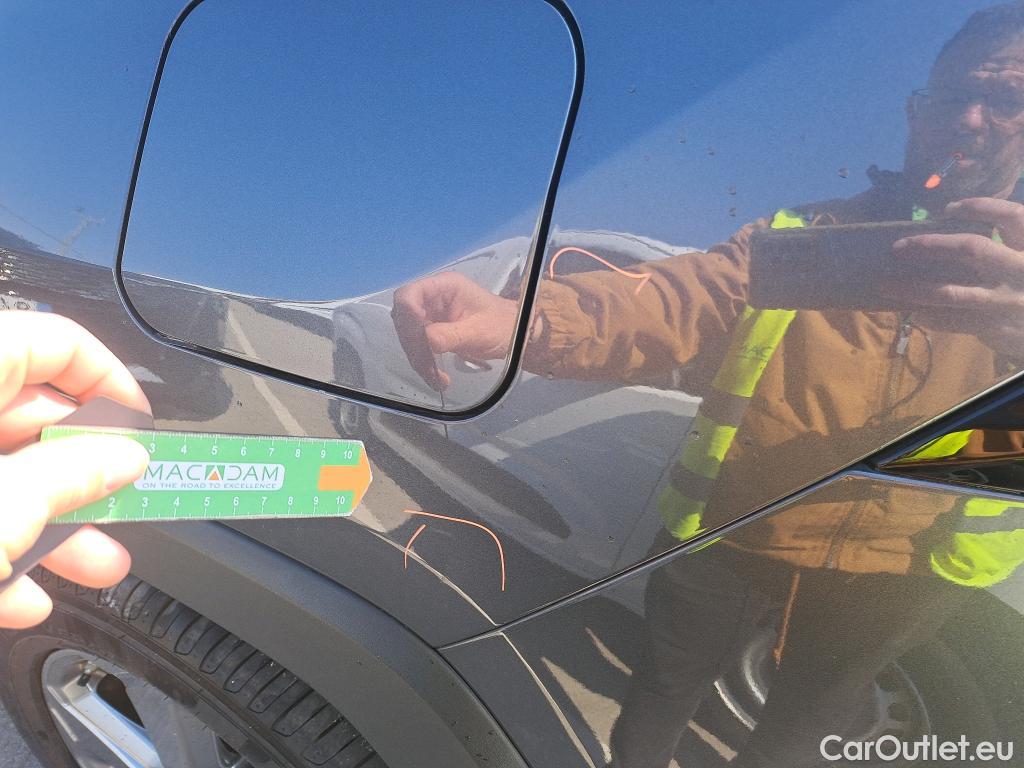  Toyota  RAV4 TOYOTA  / 2018 / 5P / todoterreno 2.5l 220H Advance #10