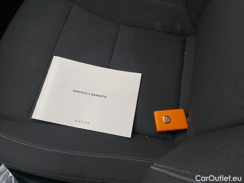  Volvo  XC 40 VOLVO XC40 / 2017 / 5P / todoterreno 1.5 T4 Twin Recharge Inscription Ex Auto #19