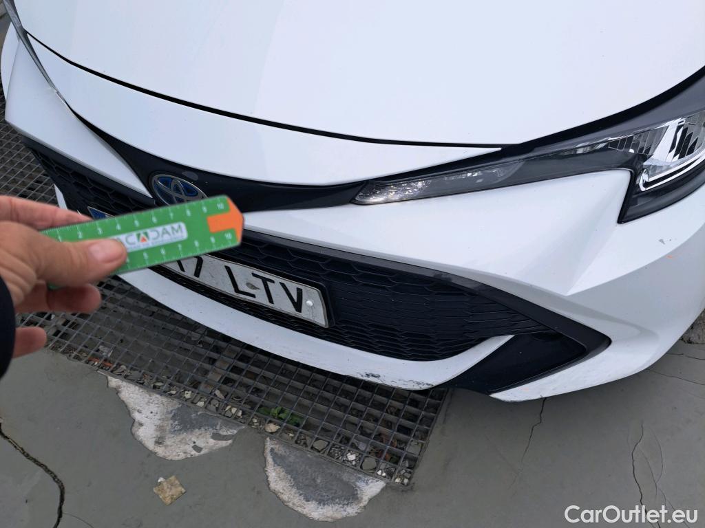  Toyota  Corolla TOYOTA  / 2019 / 5P / familiar 1.8 125H ACTIVE TECH E-CVT TOU SPORT #25