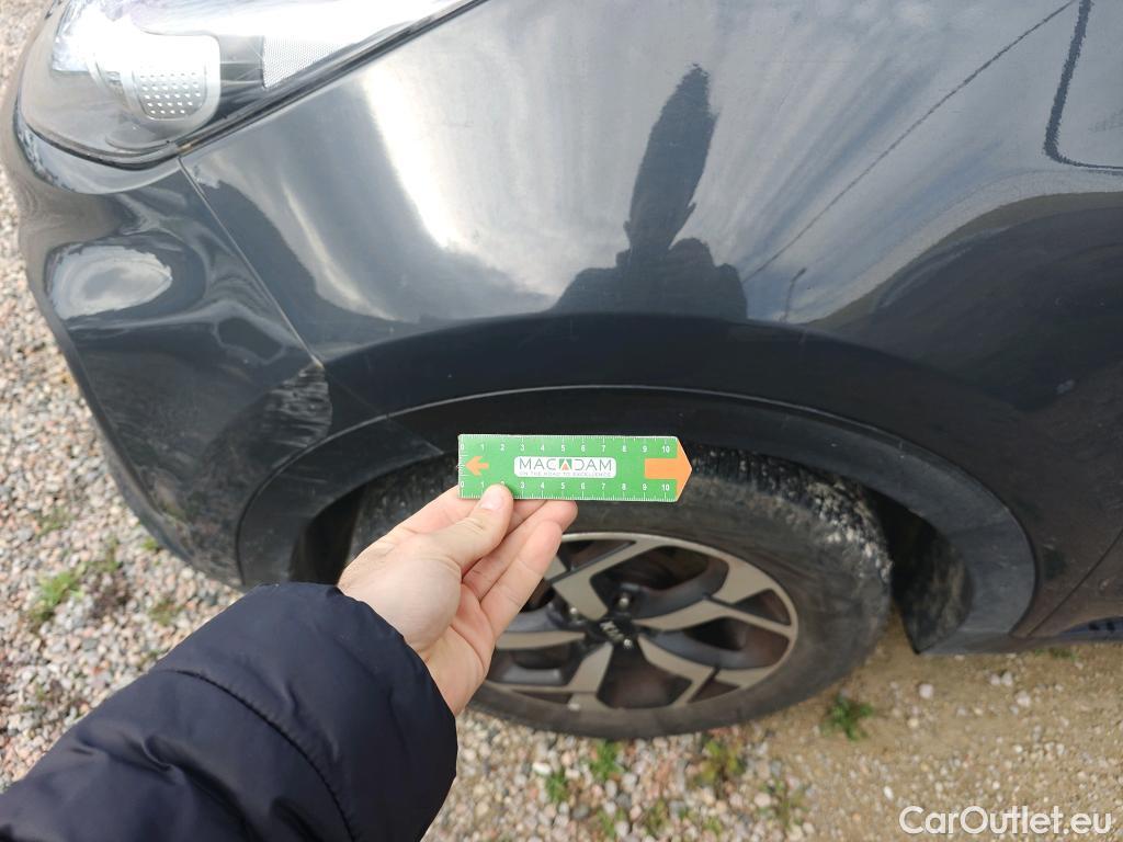  KIA  Sportage KIA  1.6MHEV Drive 100kW(136CV) 4x2(Crist Tintados)(CX) #40