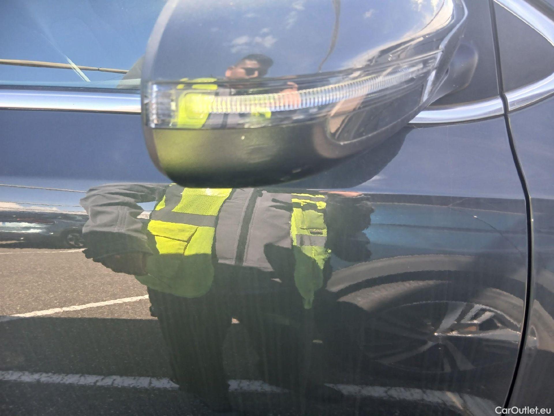  KIA  Sportage KIA  1.6MHEV Drive 100kW(136CV) 4x2(Crist Tintados)(CX) #11