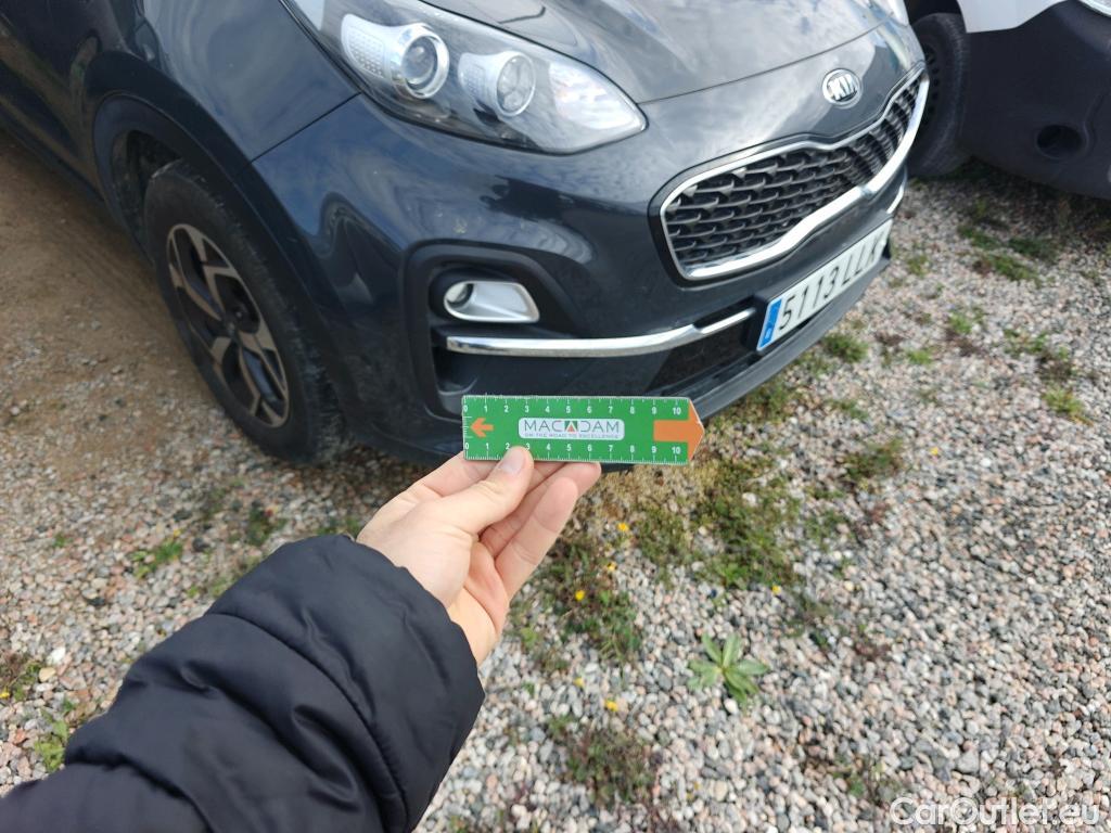  KIA  Sportage KIA  1.6MHEV Drive 100kW(136CV) 4x2(Crist Tintados)(CX) #8