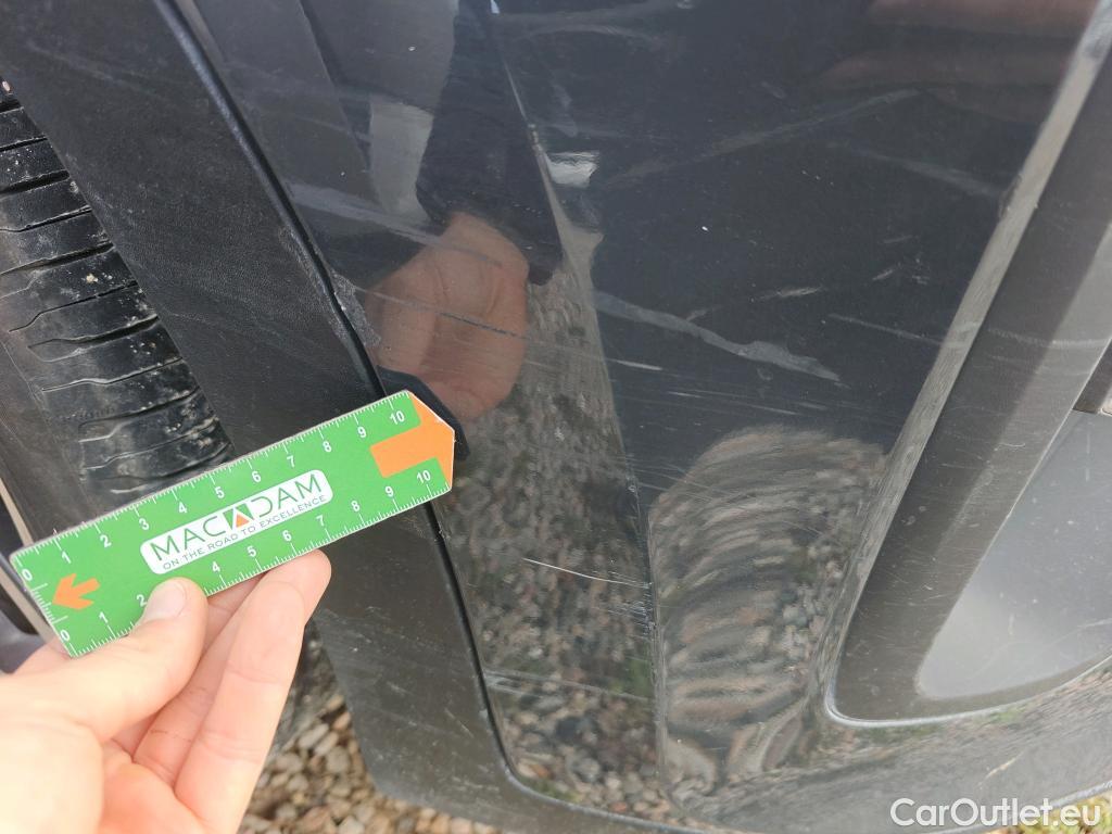  KIA  Sportage KIA  1.6MHEV Drive 100kW(136CV) 4x2(Crist Tintados)(CX) #9