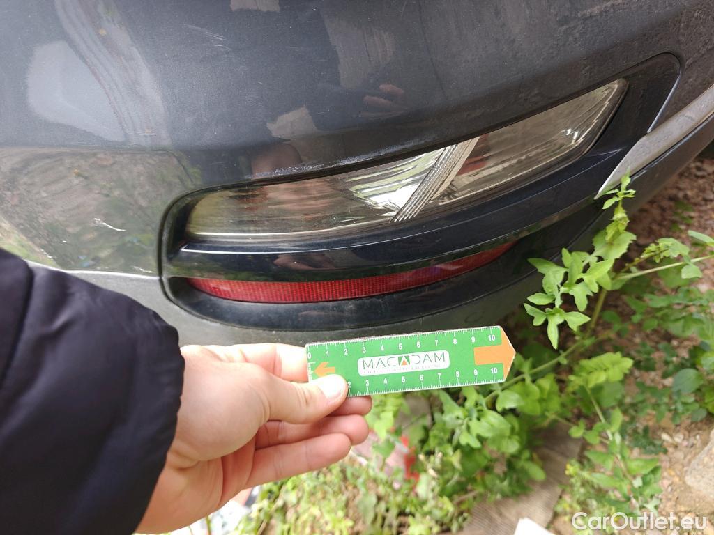  KIA  Sportage KIA  1.6MHEV Drive 100kW(136CV) 4x2(Crist Tintados)(CX) #38