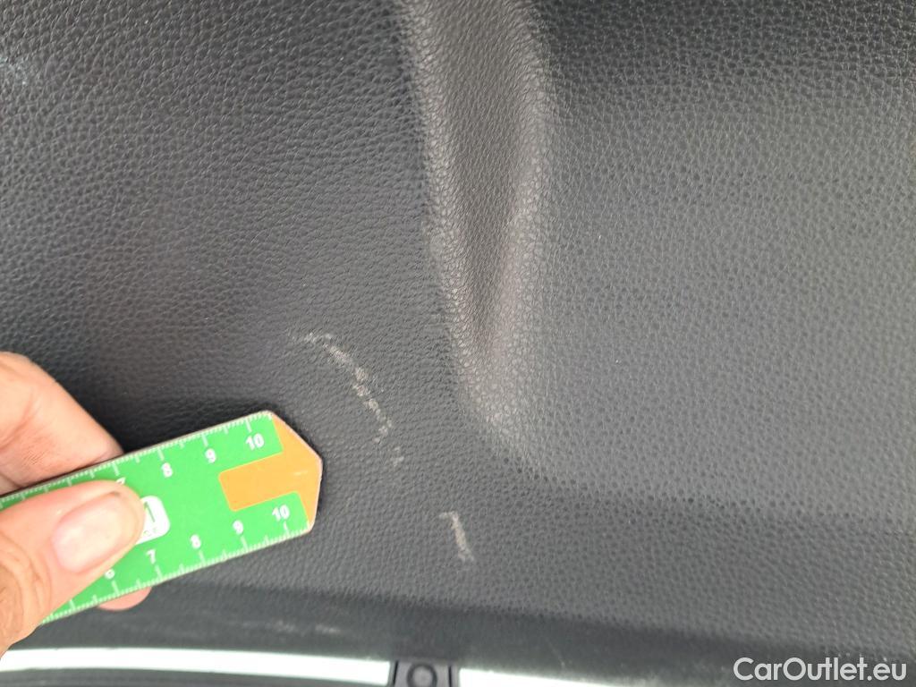  Toyota  Corolla TOYOTA  / 2019 / 5P / familiar 1.8 125H ACTIVE TECH E-CVT TOU SPORT #23