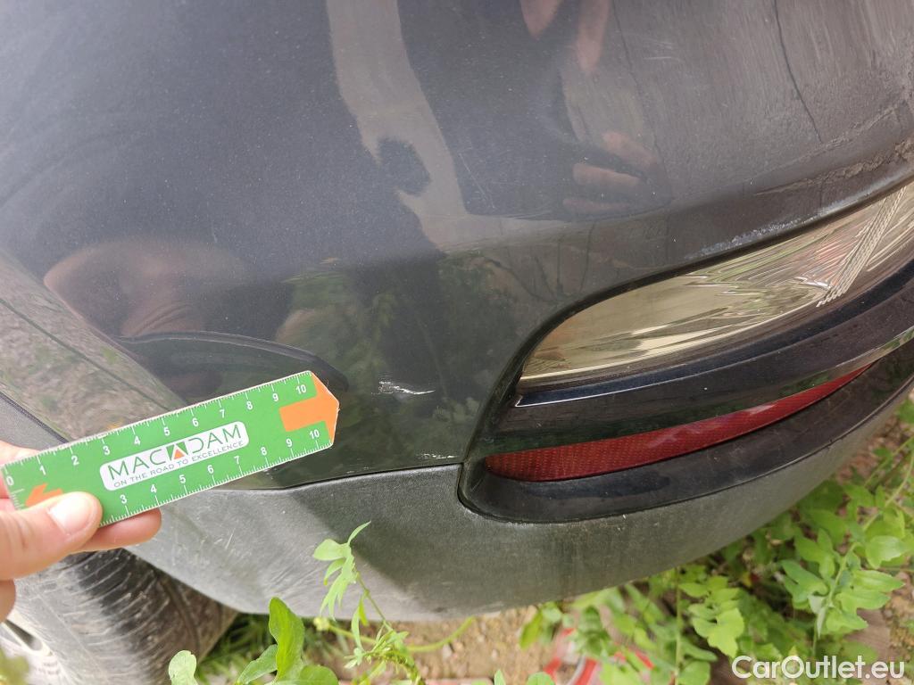  KIA  Sportage KIA  1.6MHEV Drive 100kW(136CV) 4x2(Crist Tintados)(CX) #36