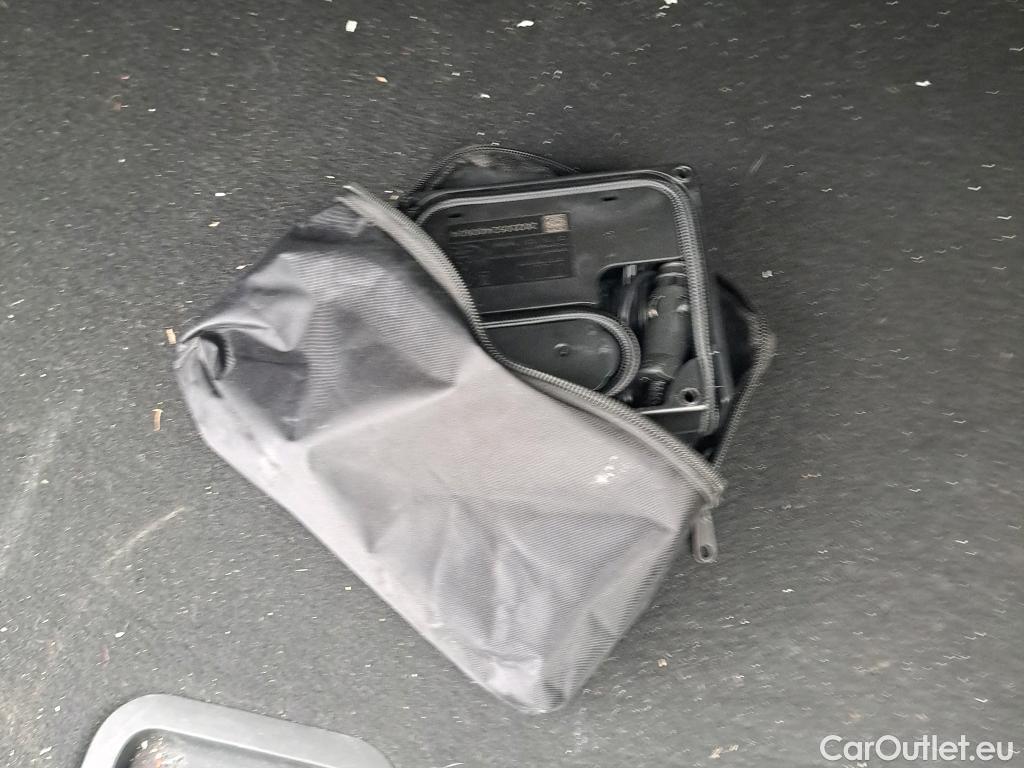  Toyota  Corolla TOYOTA  / 2019 / 5P / familiar 1.8 125H ACTIVE TECH E-CVT TOU SPORT #15