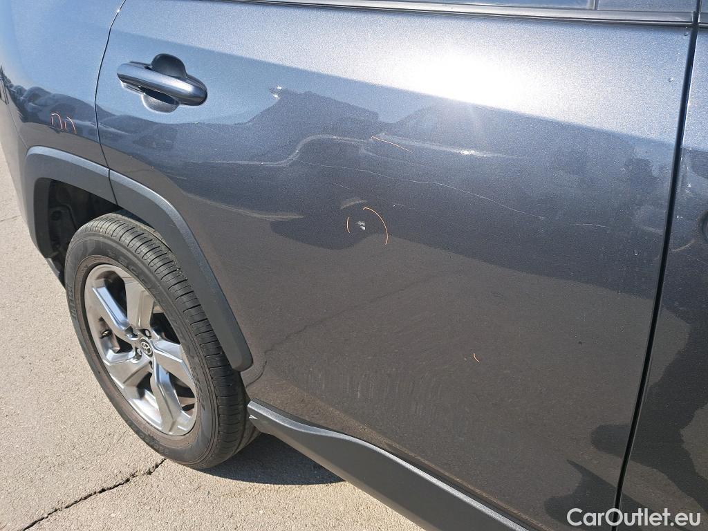  Toyota  RAV4 TOYOTA  / 2018 / 5P / todoterreno 2.5l 220H Advance #13