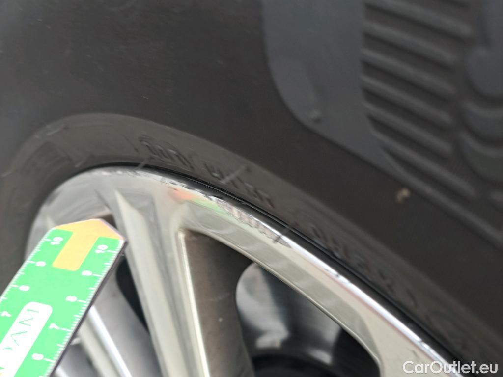  Lexus  NX LEXUS  / 2017 / 5P / todoterreno 2.5 300h Business Navigation 2WD (CX) #4