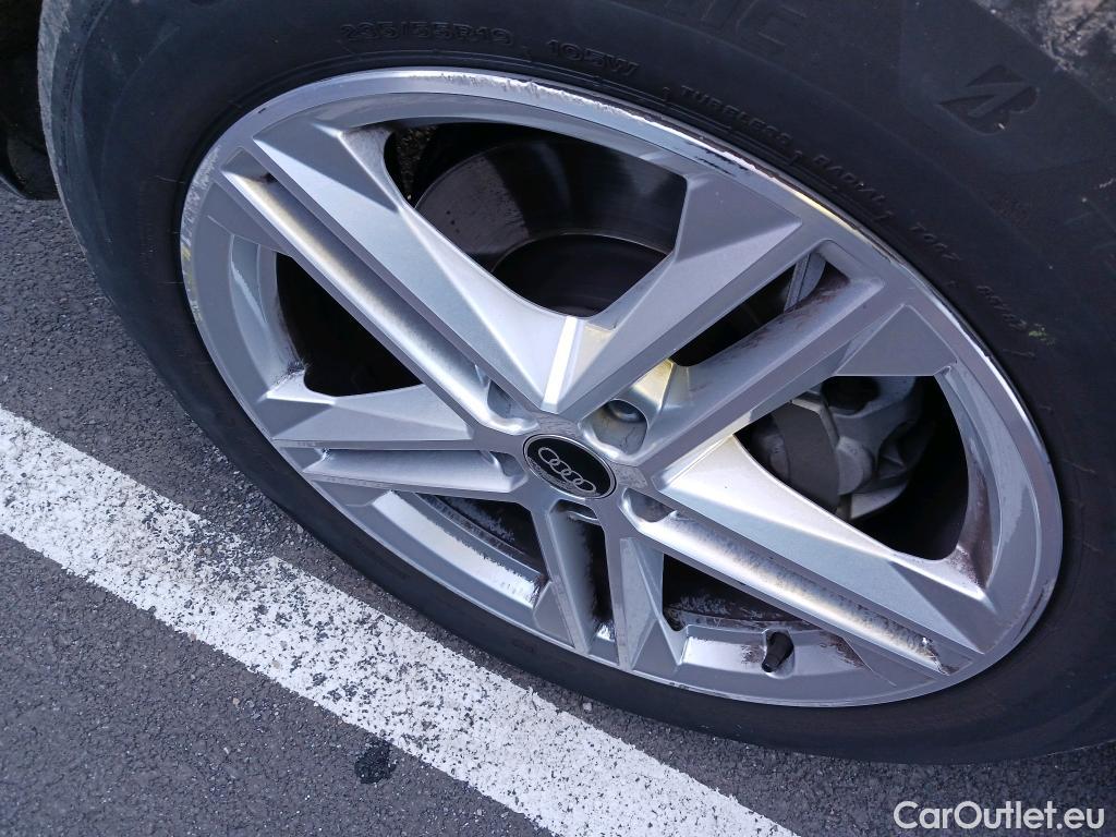  Audi  Q5 AUDI  SPORTBACK / 2020 / 5P / todoterreno S line 45 TFSI 195kW quattro S tronic #9