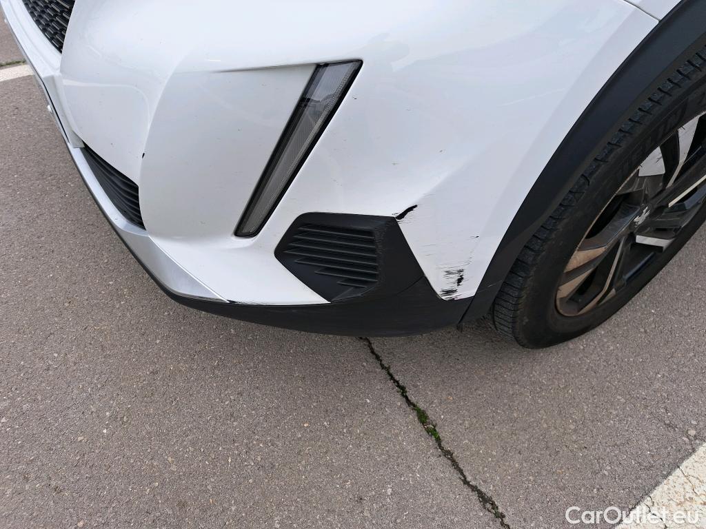  Peugeot  2008 PEUGEOT  / 2019 / 5P / todoterreno Allure BlueHDI 81kW (110CV) #32