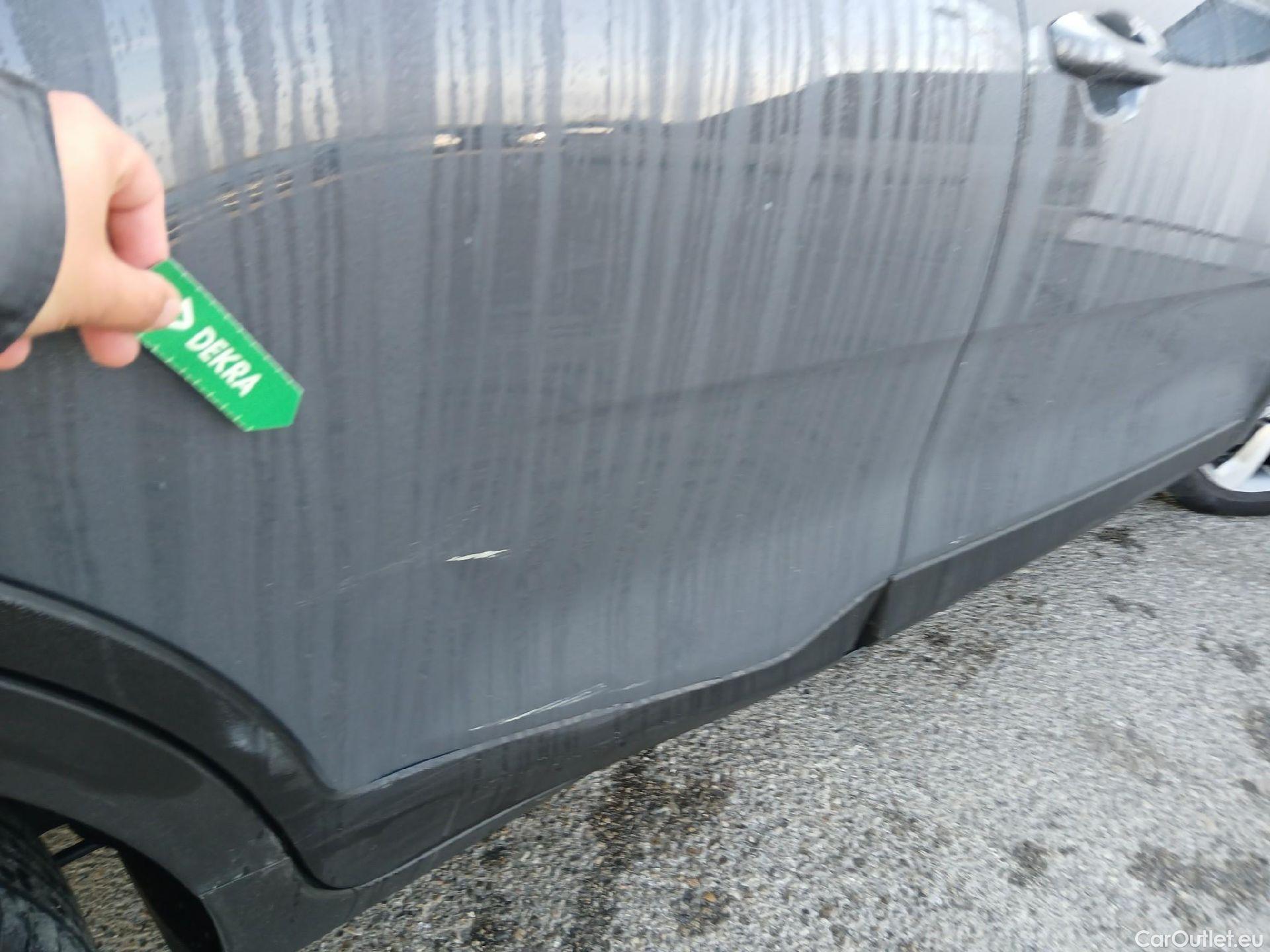  KIA  STONIC KIA  / 2017 / 5P / todoterreno 1.0 T-GDi 74kW (100CV) MHEV iMT Drive #28