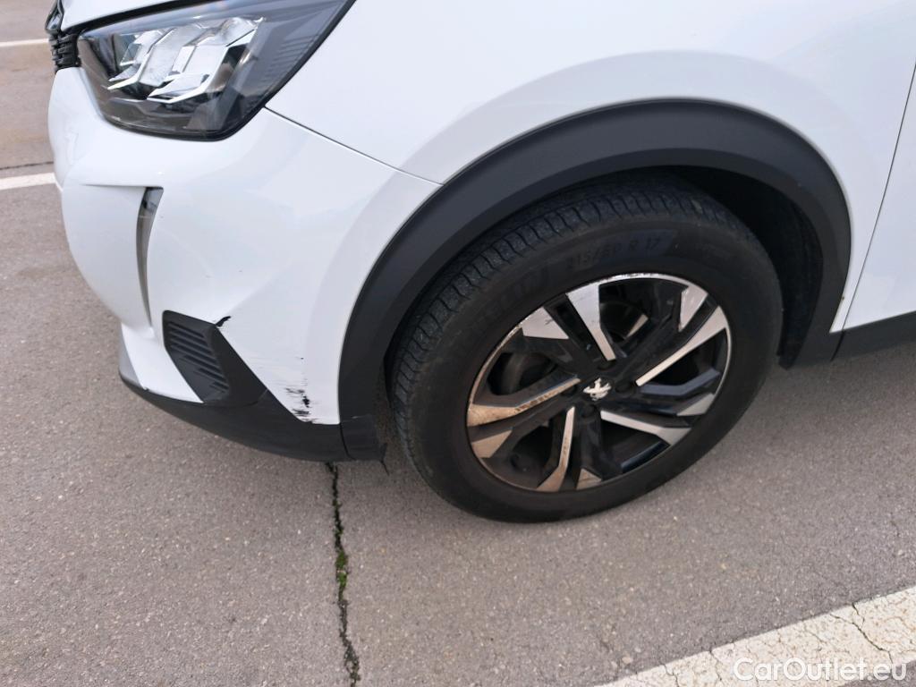  Peugeot  2008 PEUGEOT  / 2019 / 5P / todoterreno Allure BlueHDI 81kW (110CV) #34