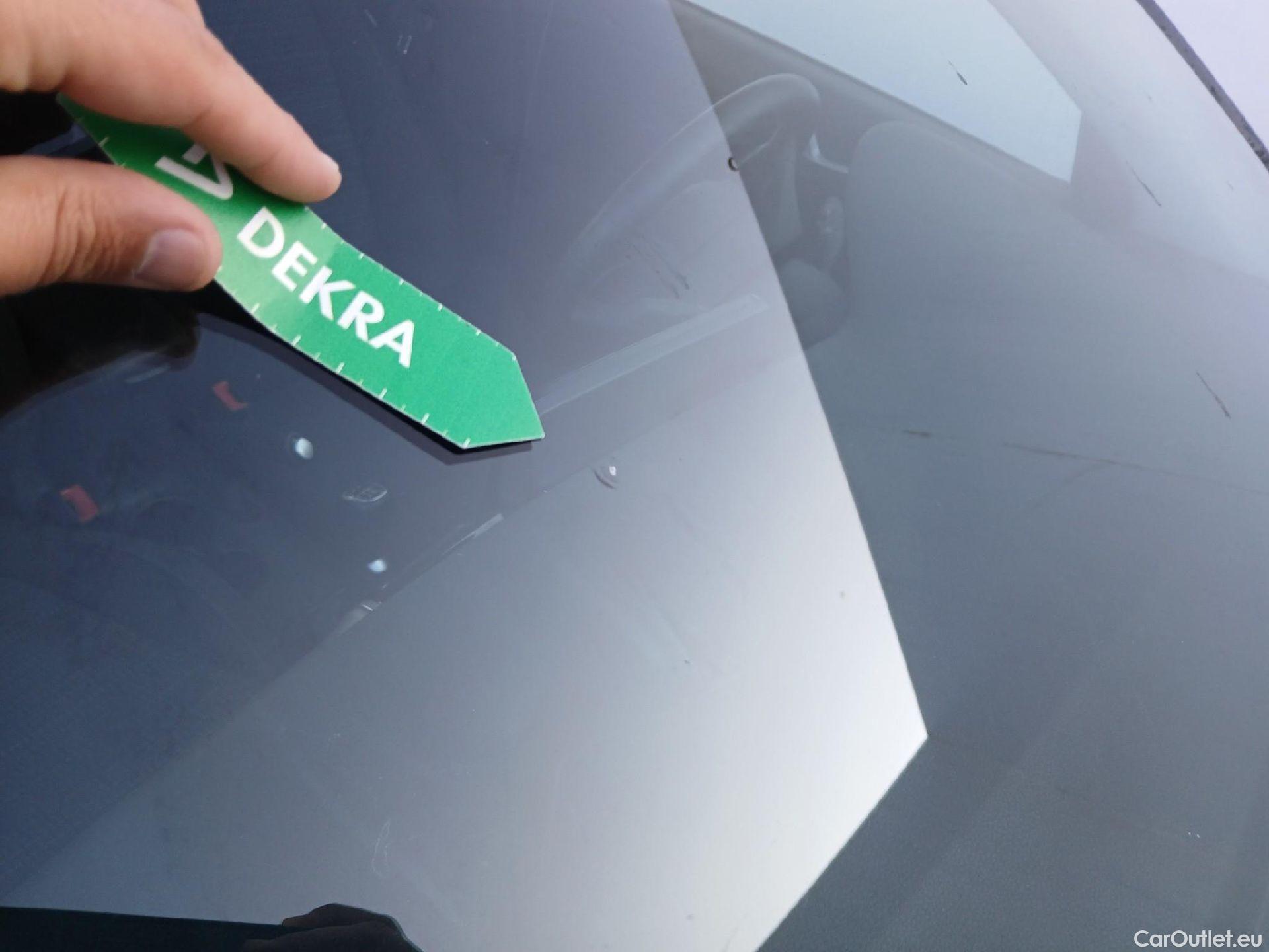  KIA  STONIC KIA  / 2017 / 5P / todoterreno 1.0 T-GDi 74kW (100CV) MHEV iMT Drive #10