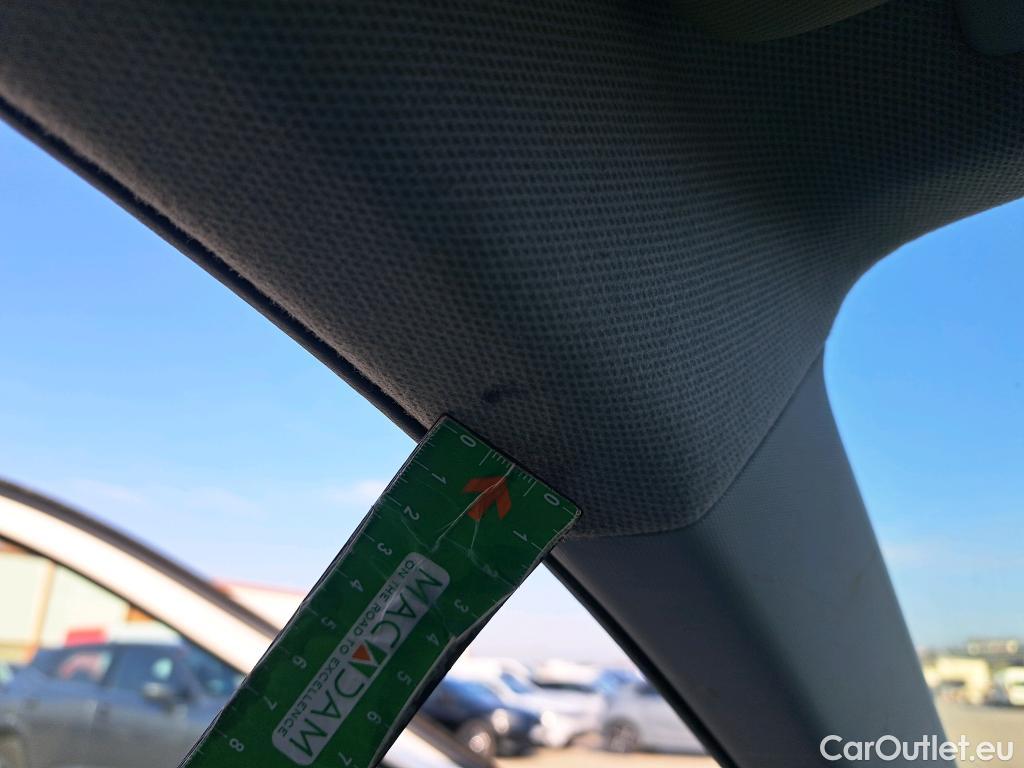  Seat  Arona SEAT  / 2017 / 5P / todoterreno 1.0 TSI 70kW (95CV) Style Edition Eco (CX) #4