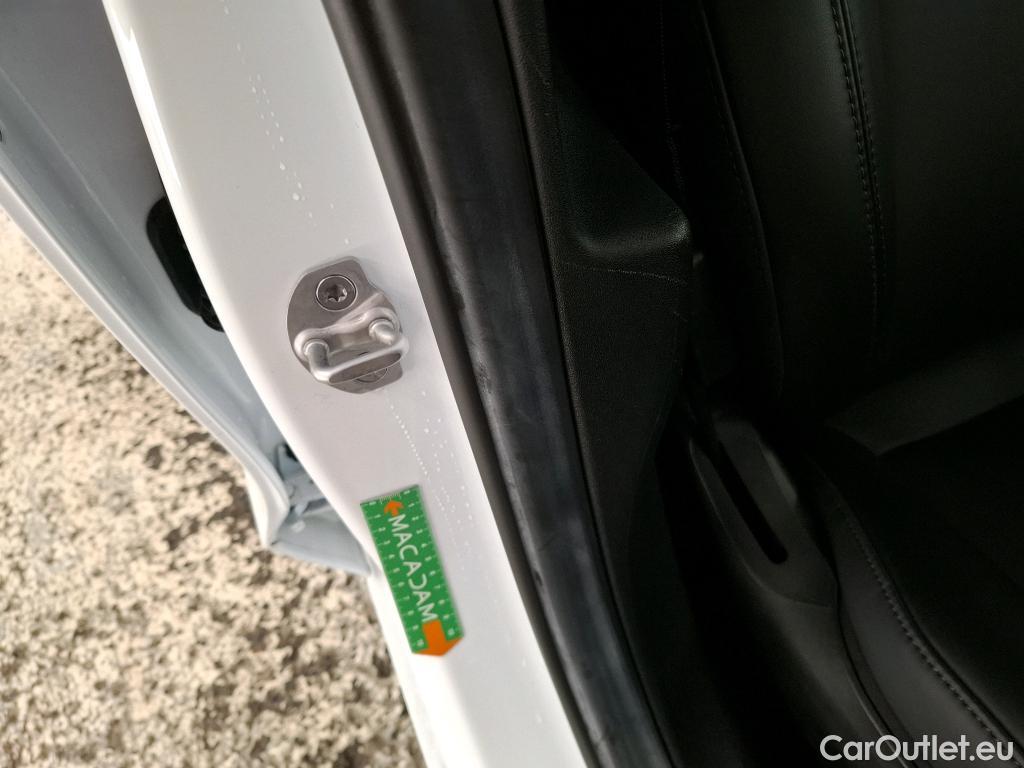  Tesla  Model 3 TESLA  / 2018 / 4P / Berline Grande Autonomie #3