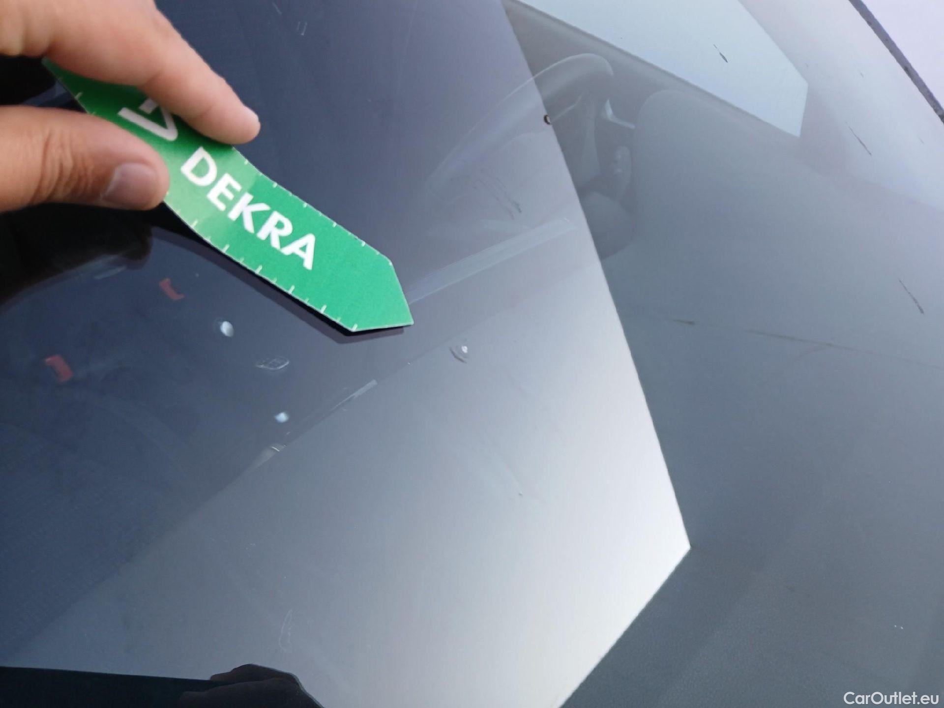  KIA  STONIC KIA  / 2017 / 5P / todoterreno 1.0 T-GDi 74kW (100CV) MHEV iMT Drive #9