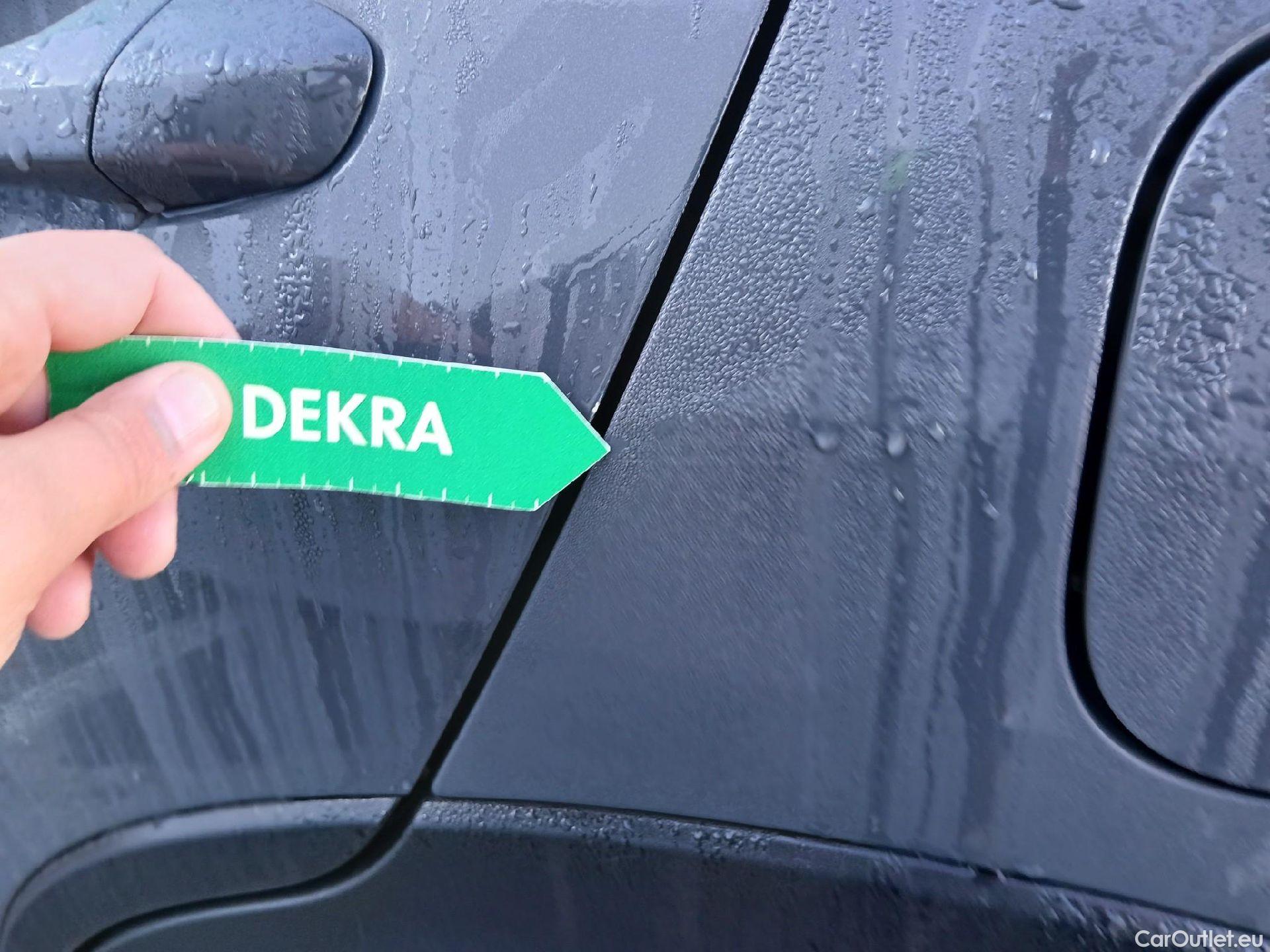  KIA  STONIC KIA  / 2017 / 5P / todoterreno 1.0 T-GDi 74kW (100CV) MHEV iMT Drive #21