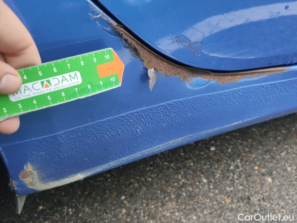  KIA  Cee'd KIA Ceed / 2021 / 5P / berlina con portón 1.0 T-GDi 88kW (120CV) Drive #13