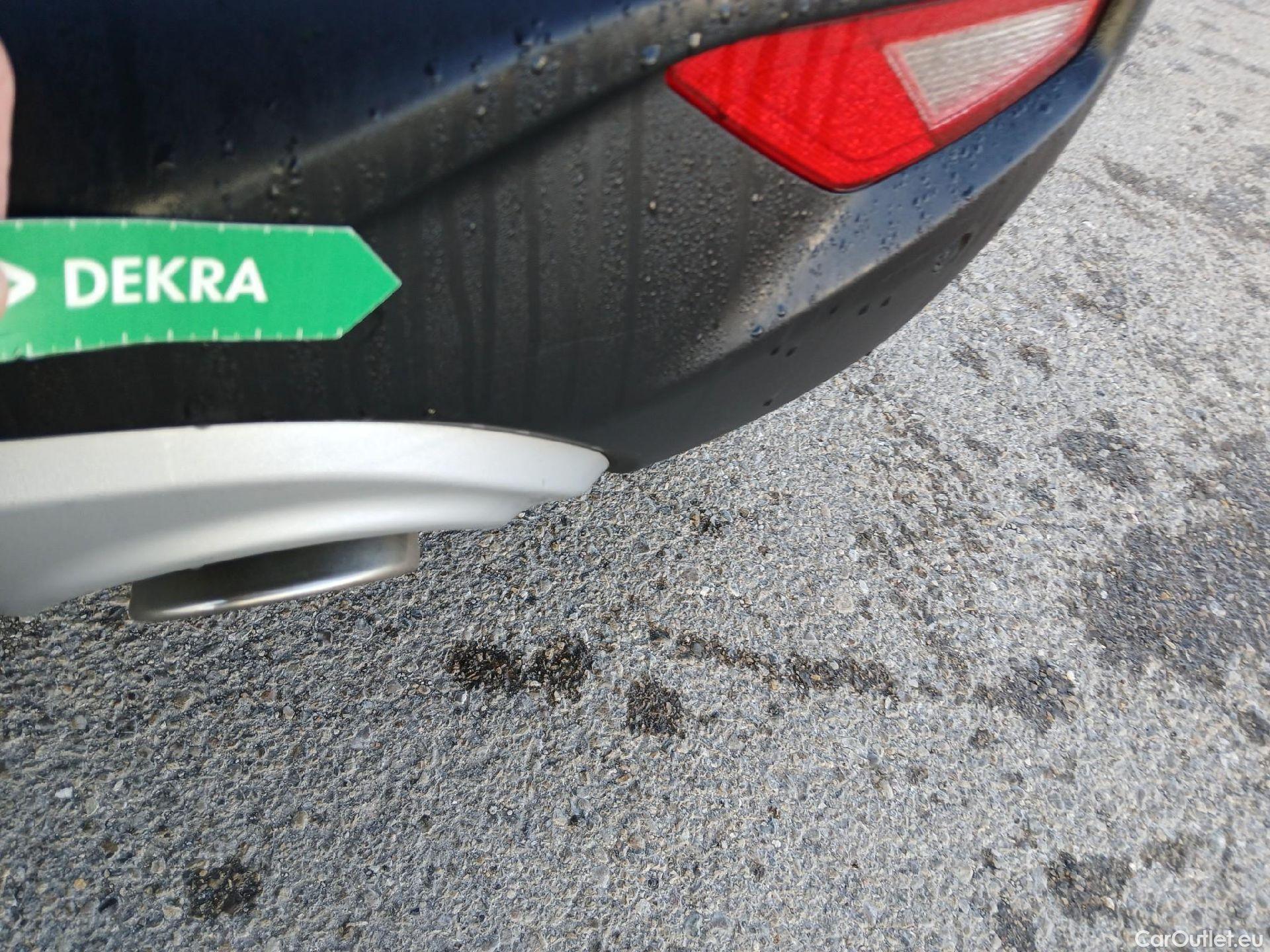  KIA  STONIC KIA  / 2017 / 5P / todoterreno 1.0 T-GDi 74kW (100CV) MHEV iMT Drive #25