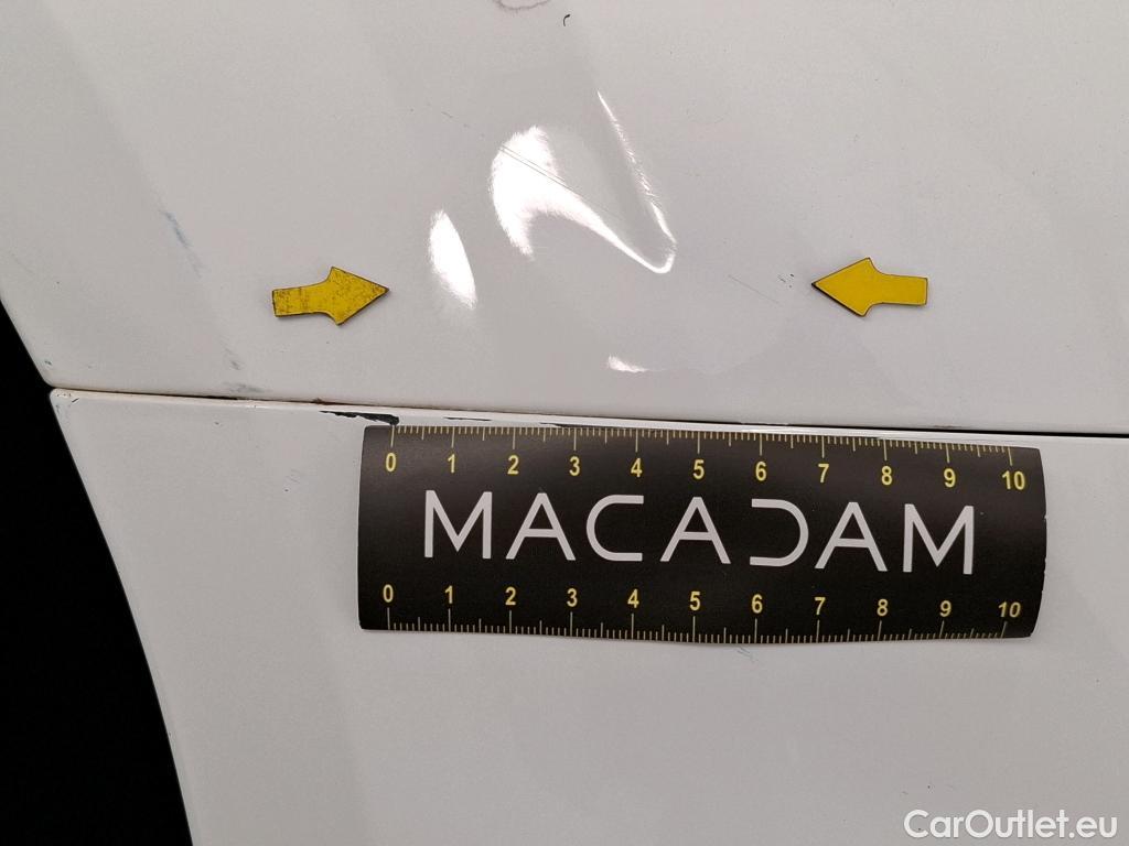  Peugeot  208  Premium 1.5 HDi 100CV BVM6 E6d #2