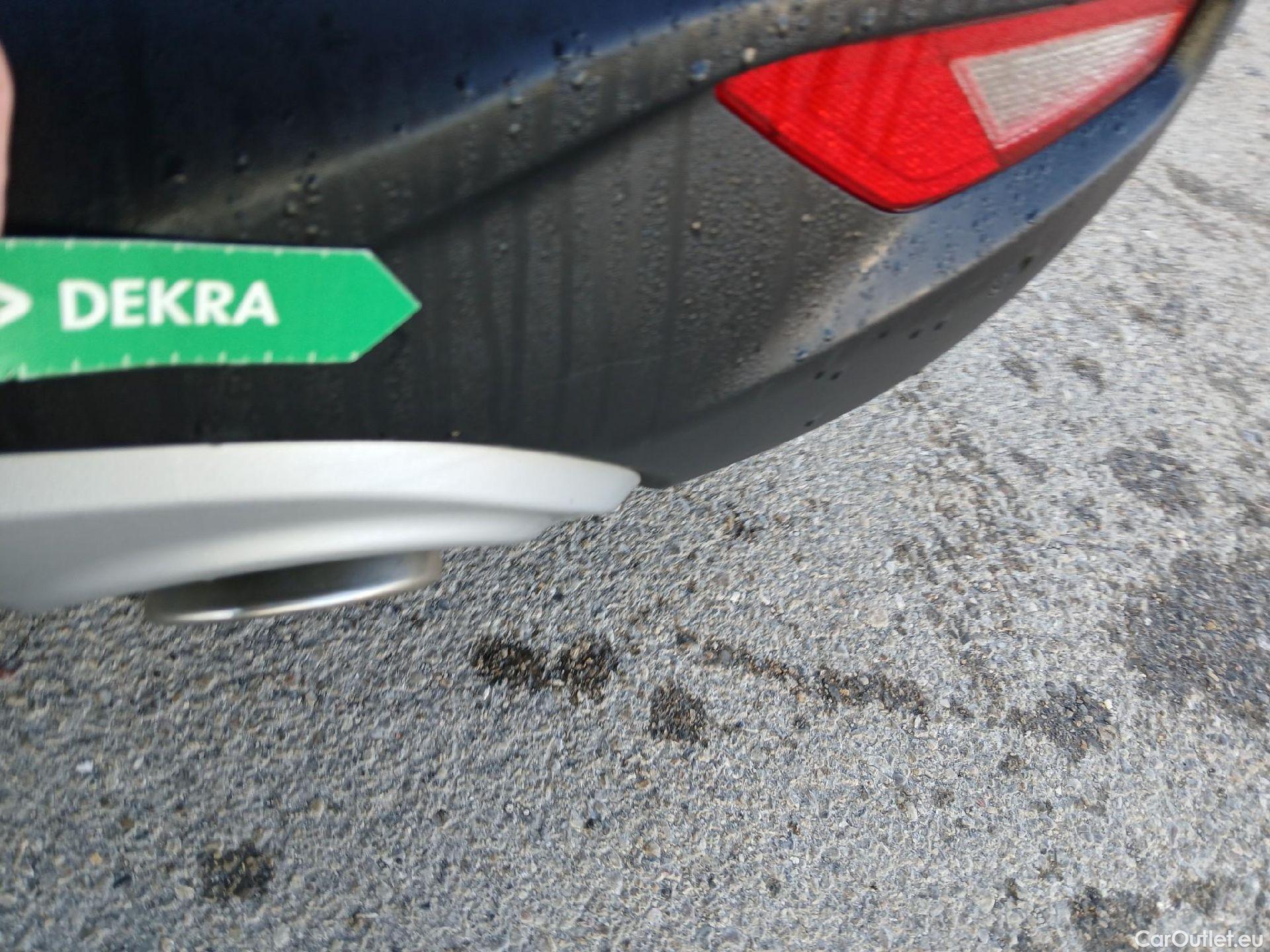  KIA  STONIC KIA  / 2017 / 5P / todoterreno 1.0 T-GDi 74kW (100CV) MHEV iMT Drive #24