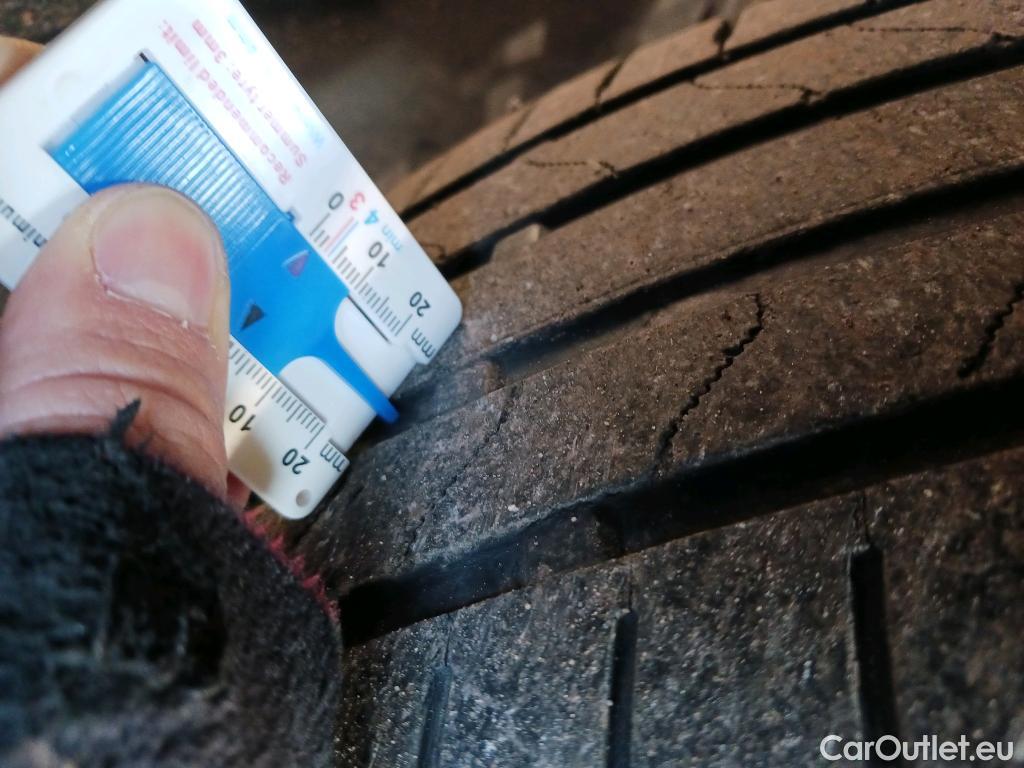  Audi  Q5 AUDI  SPORTBACK / 2020 / 5P / todoterreno S line 45 TFSI 195kW quattro S tronic #6