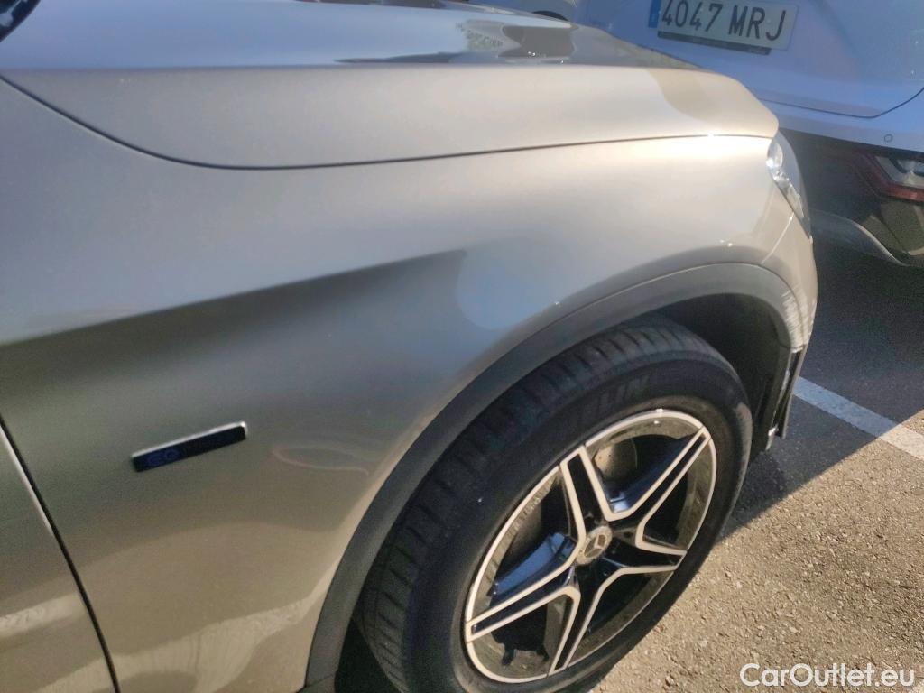  Mercedes  G-Klasee MERCEDES-BENZ Clase GLC / 2019 / 5P / todoterreno GLC 300 e 4MATIC #33