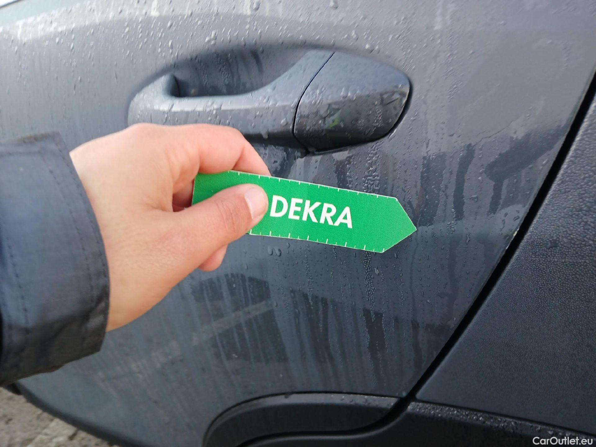  KIA  STONIC KIA  / 2017 / 5P / todoterreno 1.0 T-GDi 74kW (100CV) MHEV iMT Drive #20