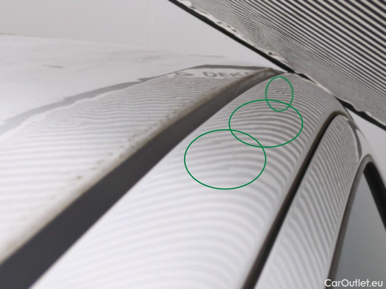  Toyota  Yaris  Hybride Affaires / 2017 / 5P / Berline 1.5 VVT-I HYBRID AUTO France Business #26