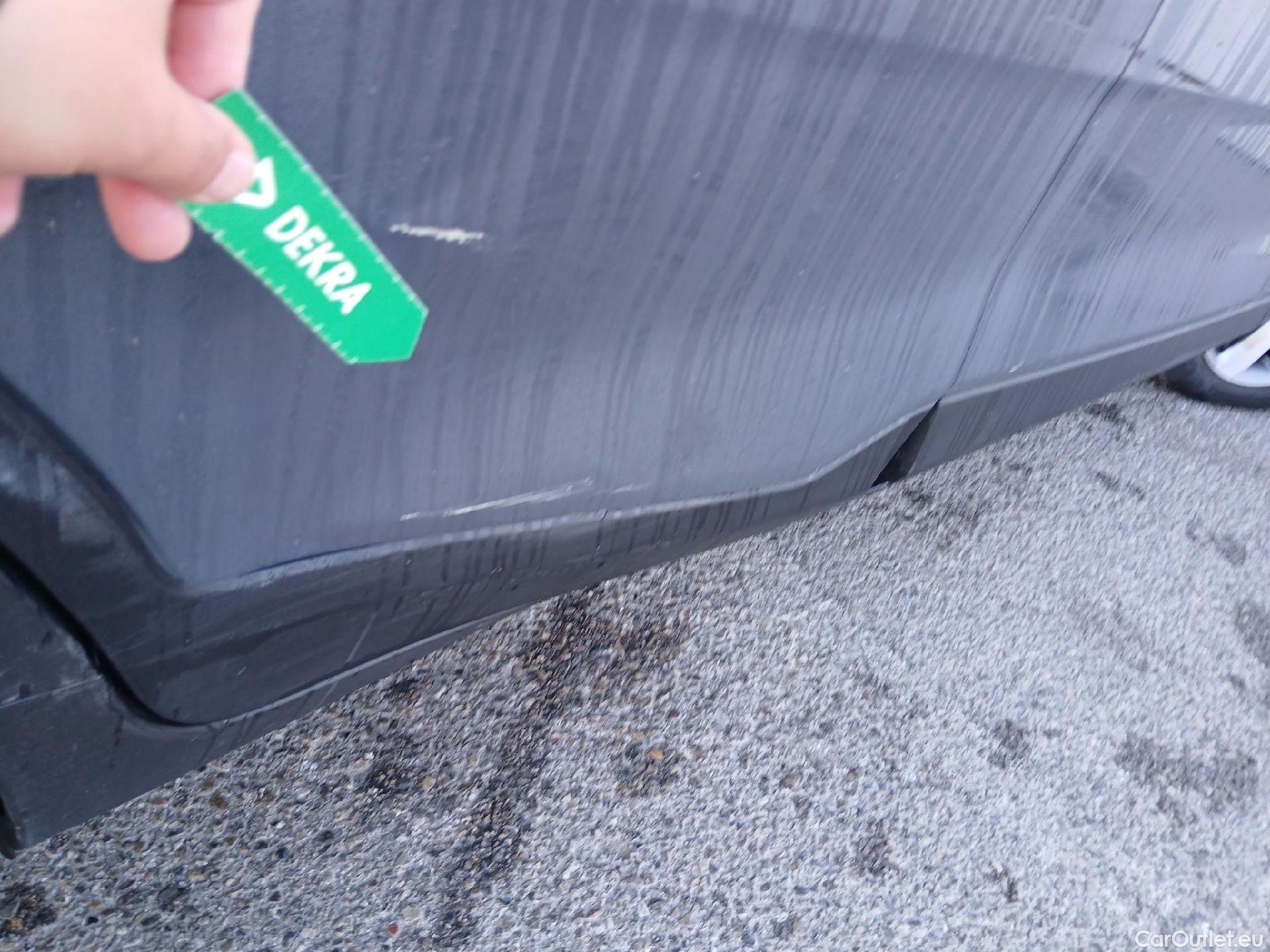  KIA  STONIC KIA  / 2017 / 5P / todoterreno 1.0 T-GDi 74kW (100CV) MHEV iMT Drive #30