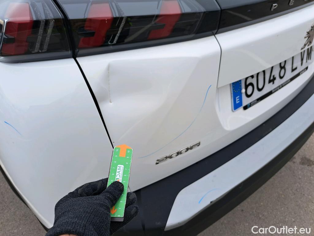  Peugeot  2008 PEUGEOT  / 2019 / 5P / todoterreno Allure BlueHDI 81kW (110CV) #1