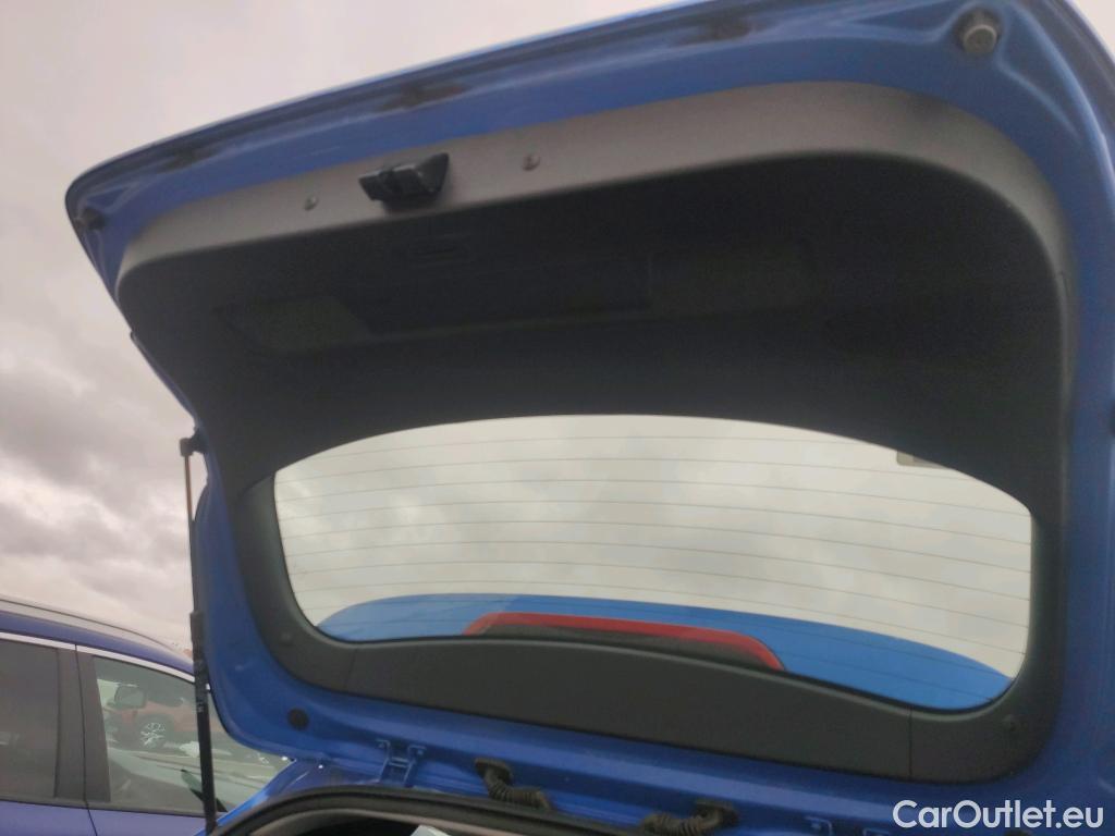  KIA  Cee'd KIA Ceed / 2021 / 5P / berlina con portón 1.0 T-GDi 88kW (120CV) Drive #10