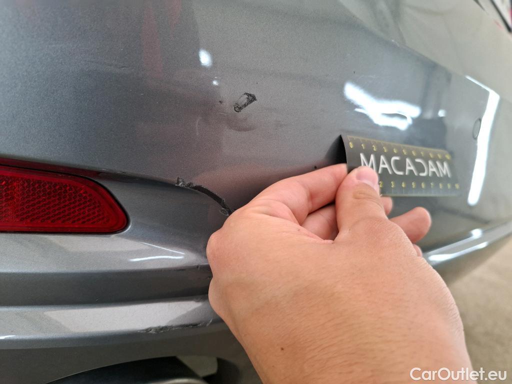  Bmw  Serie 3 BMW Série 3 Berline / 2022 / 4P / Berline 320e 204ch Business Design BVA8 Hybride #13