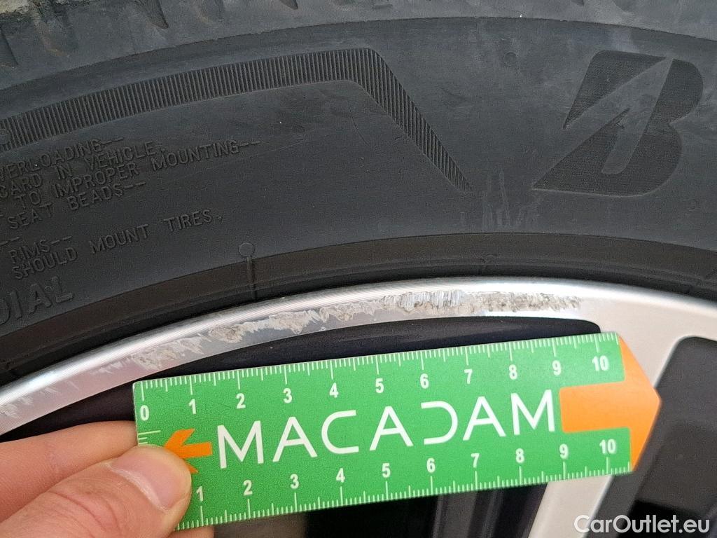  Bmw  Serie 1 BMW Série 1 / 2019 / 5P / Berline 1.5 118I Business Design #11