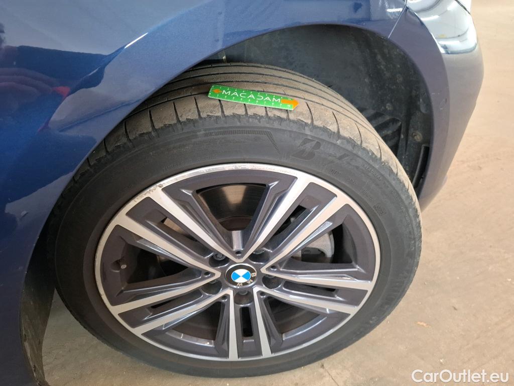  Bmw  Serie 1 BMW Série 1 / 2019 / 5P / Berline 1.5 118I Business Design #9